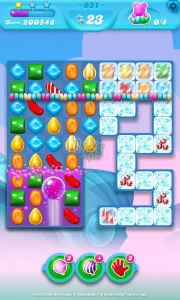 Candy Crush Soda Saga MOD APK 1.222.4 (Unlimited Moves) 3